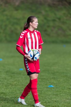 Bild 271 - wBJ TuS Tensfeld - SV Fortuna St. Juergen